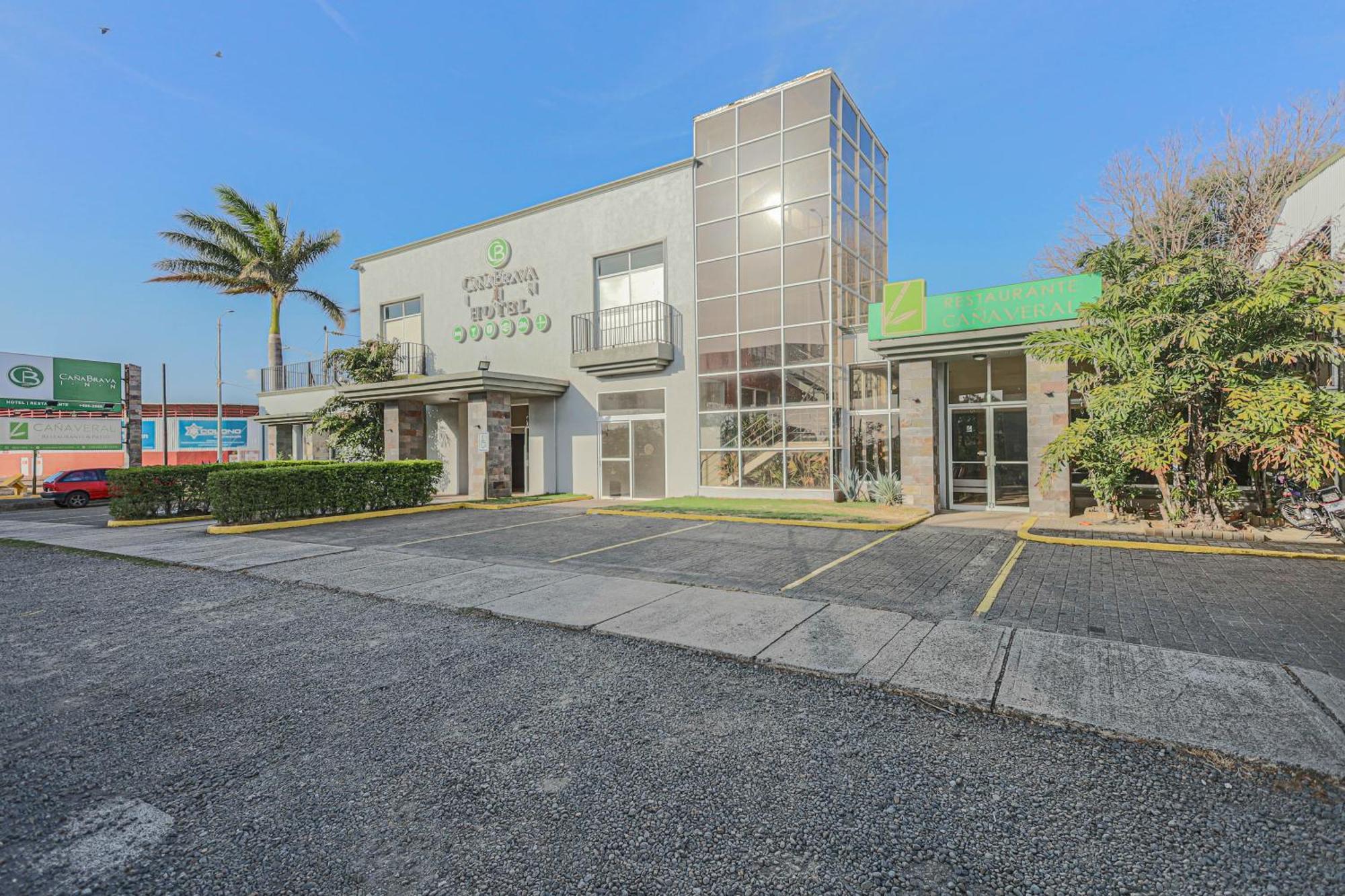 Hotel Cana Brava Inn Cañas Exteriér fotografie