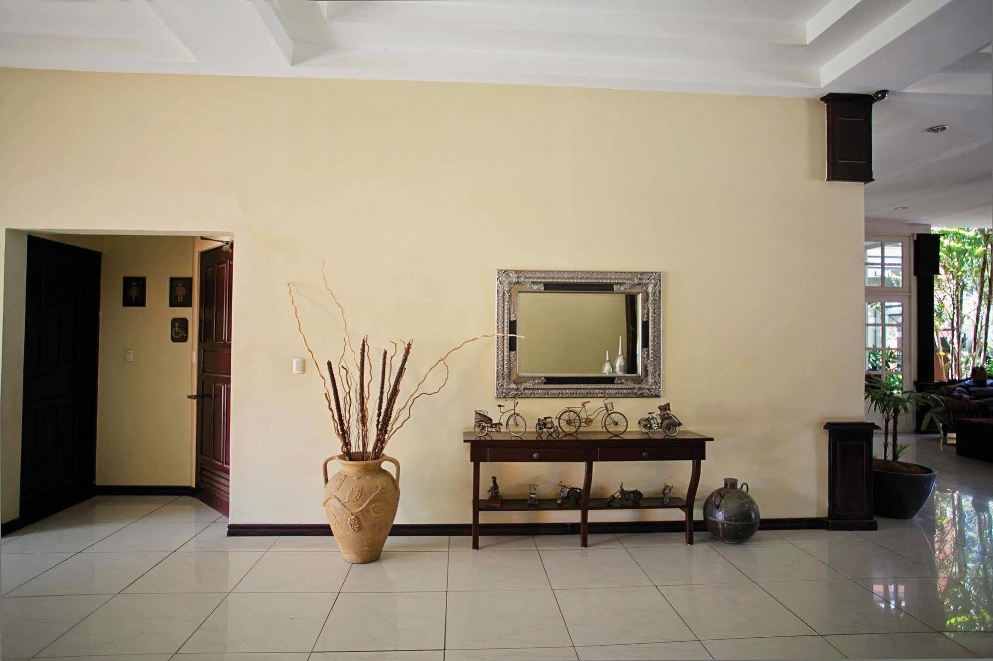 Hotel Cana Brava Inn Cañas Exteriér fotografie